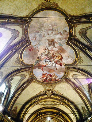 ミラノ聖フランチェスコ教会天井